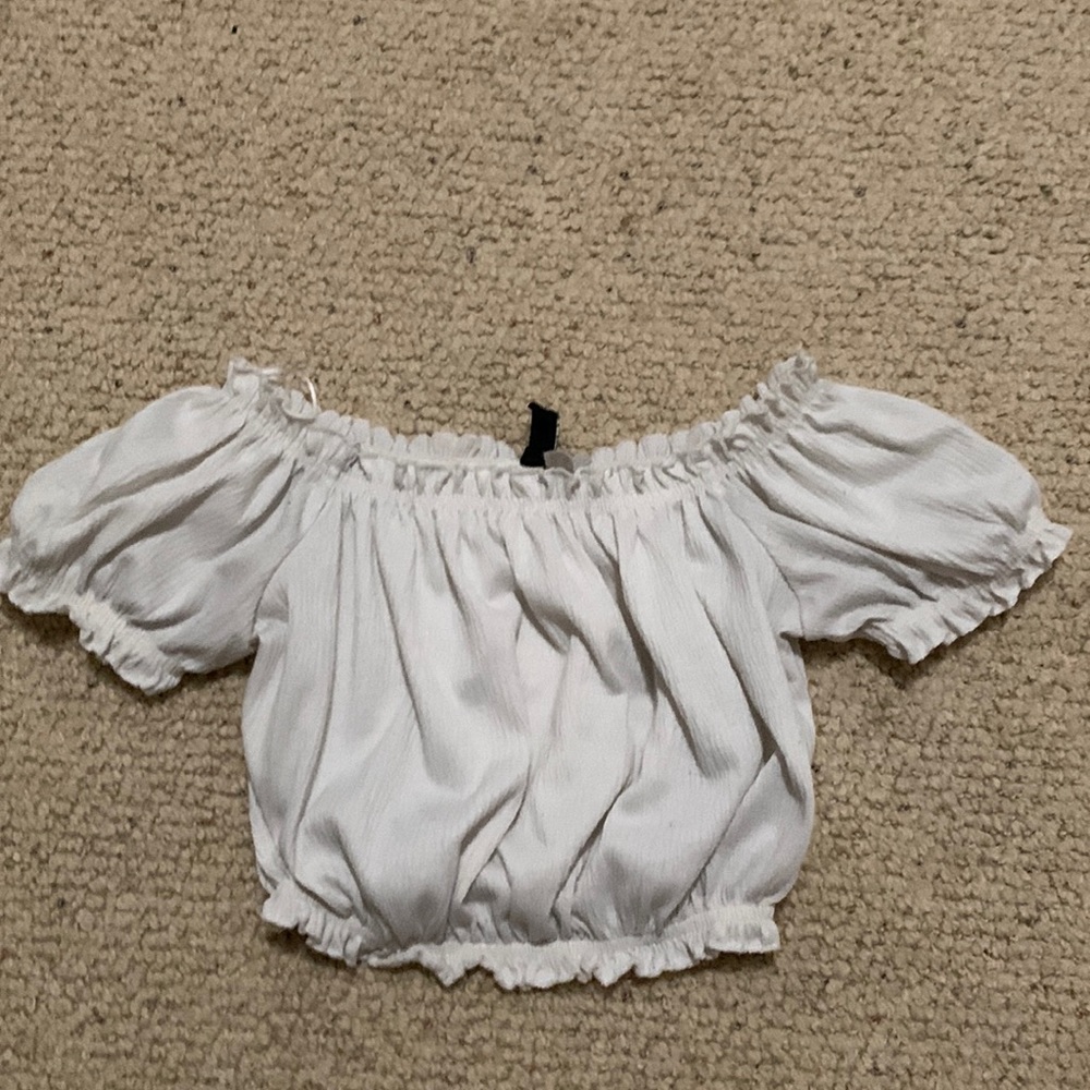 Cropped over the shoulder top